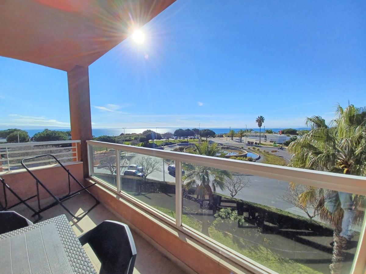 Litoralmar Beachfront Apartment ปอร์ติเมา ภายนอก รูปภาพ
